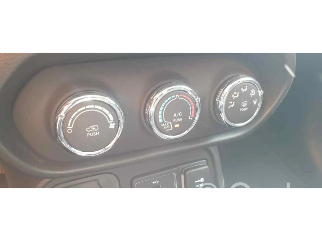 Блок управления климат-контролем 7356577920 Jeep Renegade
