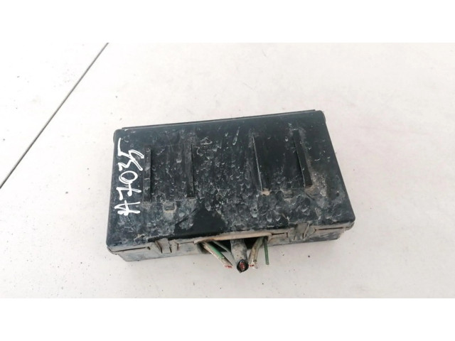 Pojistková skříňka Citroen Berlingo 2002