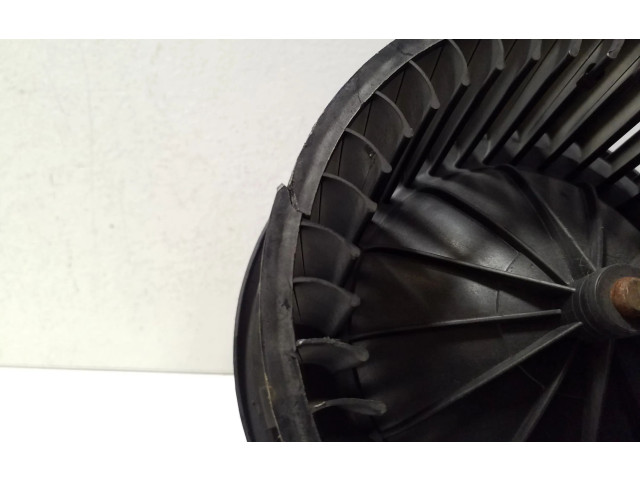 Вентилятор печки    357819021, 3137020022   Volkswagen PASSAT B4