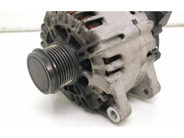 Генератор 30644799, 114013164 Volvo V40