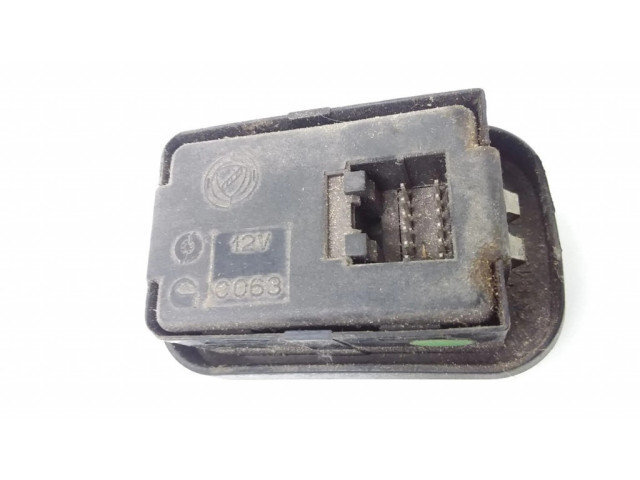 Включатель зеркал