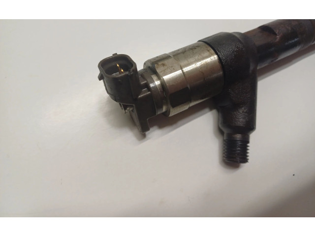 Vstřikovač 55570012 Opel Zafira C