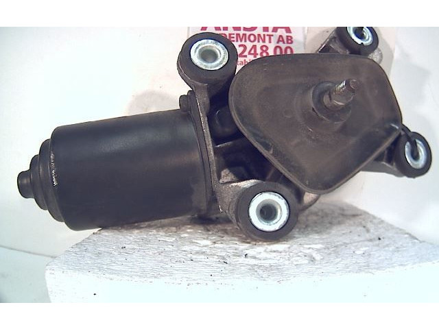 Моторчик дворников     Nissan Skyline