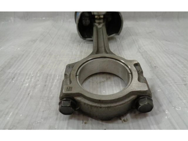  Поршень с шатуном    Renault Clio IV  