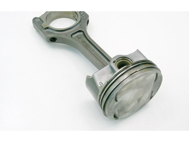 Píst PD65 Hyundai i30