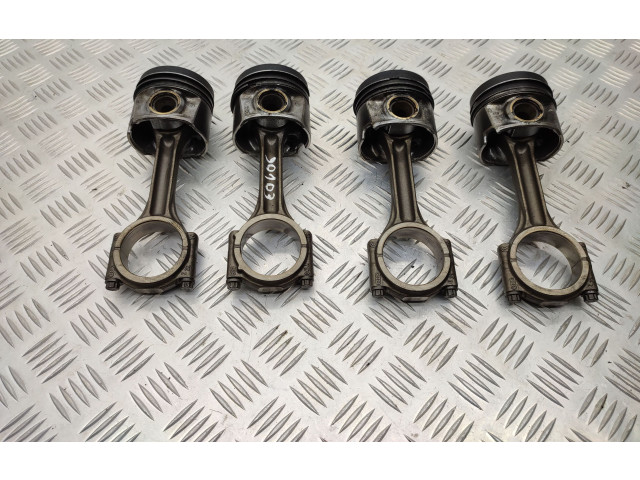  Поршень с шатуном Cxx ckf  Skoda Octavia Mk3 (5E)  