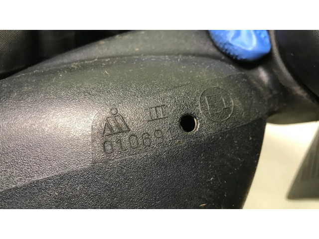 Зеркало электрическое     правое    Jeep Cherokee III KJ  2001-2008 года   