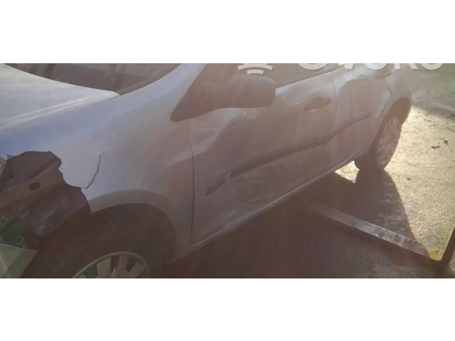 Ручка стеклоочистителей 8201590631 Renault Clio III