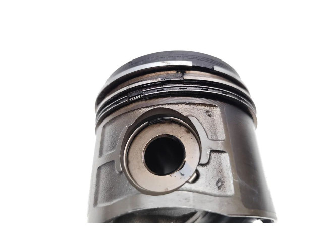  Поршень с шатуном 204D3 204D3  Land Rover Freelander  