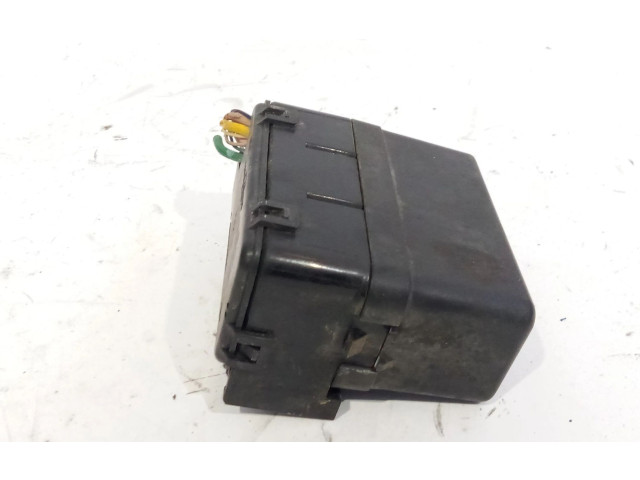 Pojistková skříňka Řídící jednotka BSM sinreferencia Nissan Qashqai 2015