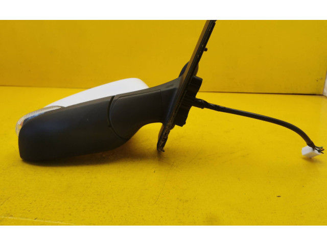 Zpětné zrcátko Toyota Yaris 2018