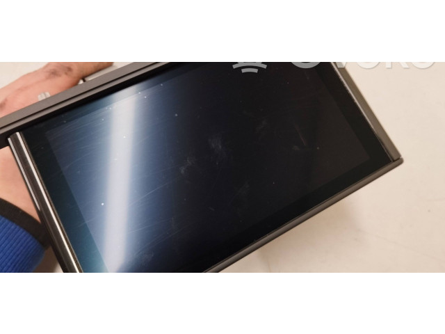 Дисплей 81a919604 Audi Q2 -