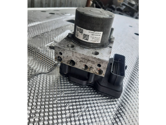 Блок АБС 9826051380   Citroen  C3 Aircross  2017 -  года