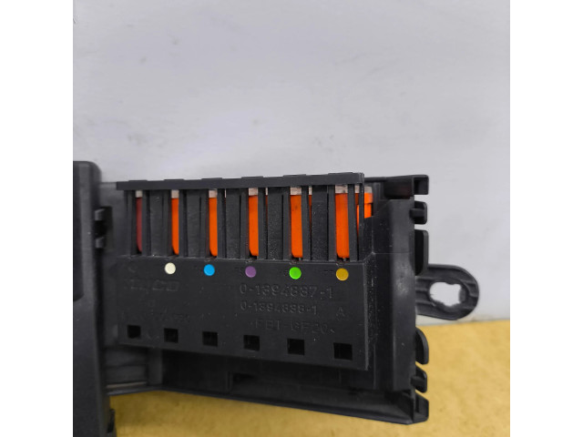 Pojistková skříňka 2119820402, 00256 Mercedes-Benz E W211 2007