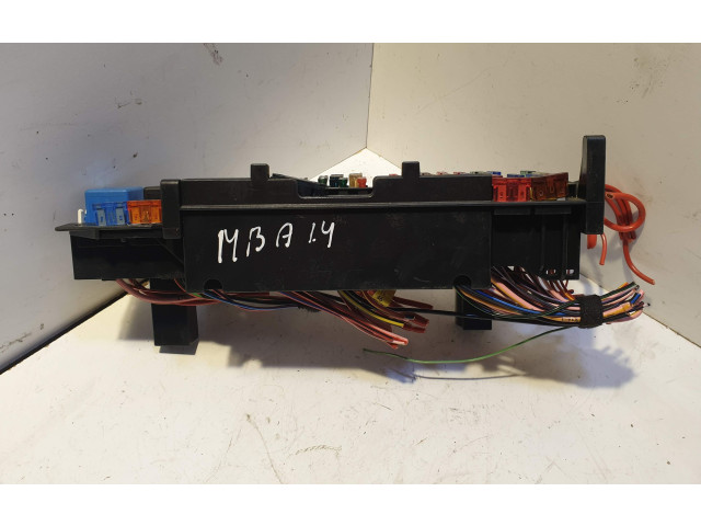 Блок предохранителей 1685450240 Mercedes-Benz A W168