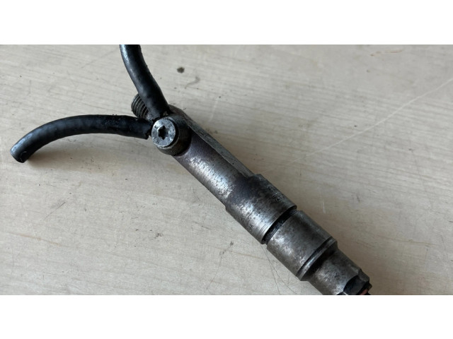 Форсунка 046130201f    Volvo S70  V70  V70 XC для Другое двигателя  2.5