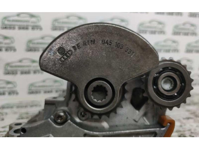 Масляный насос 045103331 Skoda Fabia Mk2 (5J)