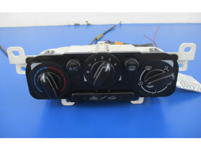 Блок управления климат-контролем    Mazda 323
