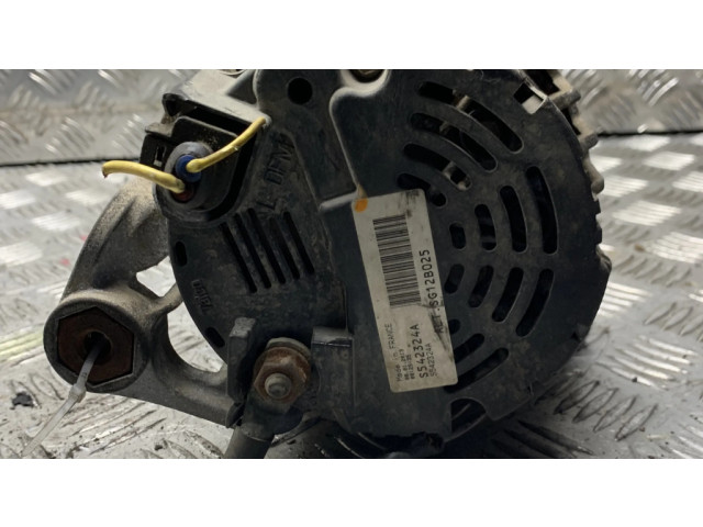 Генератор S542324A, SG12B025   Audi A6 S6 C5 4B 2.5     