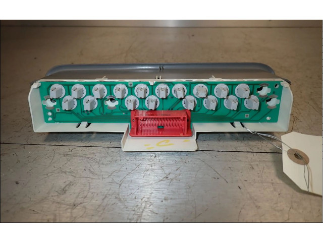 Дисплей    8200121173   Renault Twingo I