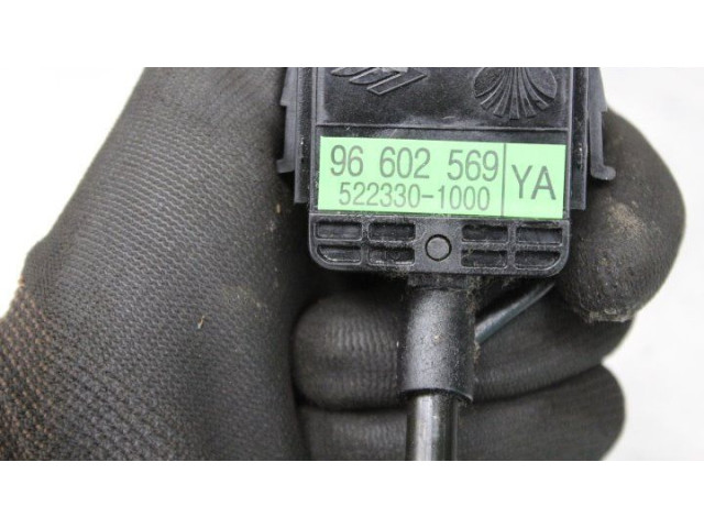 Ручка стеклоочистителей 96602569, 5223301000   Chevrolet Matiz