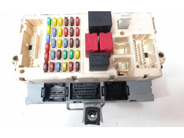 Блок предохранителей 60698375 Alfa Romeo GT