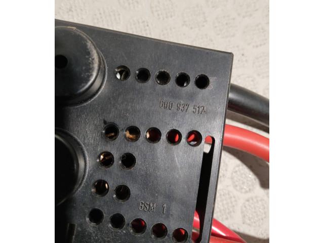 Блок предохранителей 6Q0937517 Skoda Fabia Mk1 (6Y)