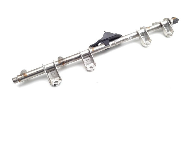 Топливная рампа 7535897, 7537319 BMW 3 E90 E91 для двигателя N53B30A