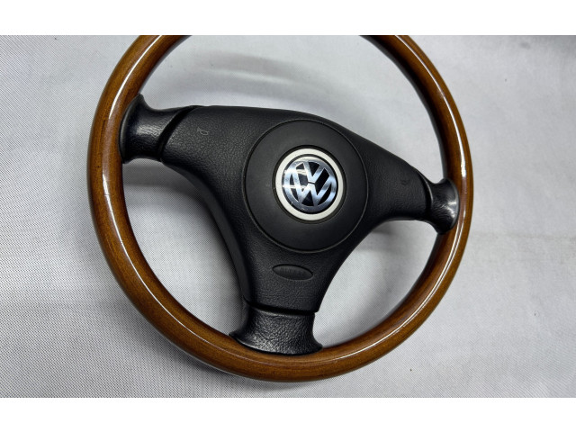 Руль Volkswagen Golf IV 1998 - 2005 года 3b0124c