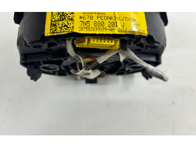 Подушка безопасности водителя 7N5880201J   Seat Alhambra (Mk2)