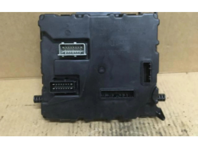 Блок комфорта 284B19497R Renault Kangoo I