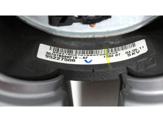 Volant Chevrolet Cruze 2011 95227506