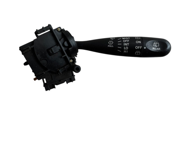 Ручка стеклоочистителей 173647 Daihatsu YRV