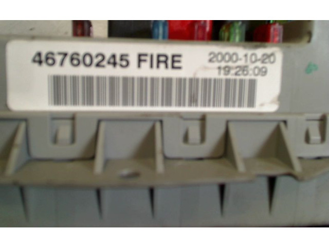   Pojistková skříňka    Fiat Punto (188) 2001