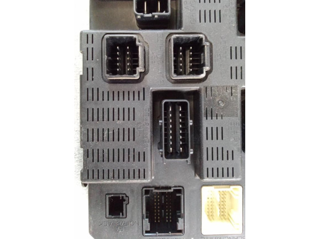 Блок предохранителей 9659285680 Citroen C4 I