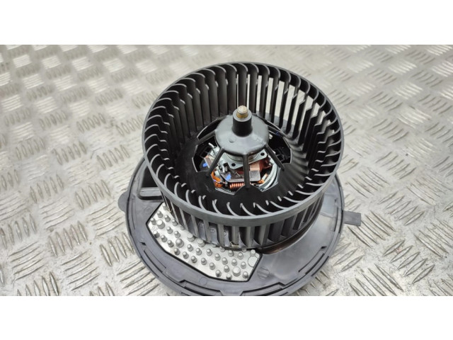 Вентилятор печки 5Q0181902H, 5WA907521 Volkswagen T-Roc