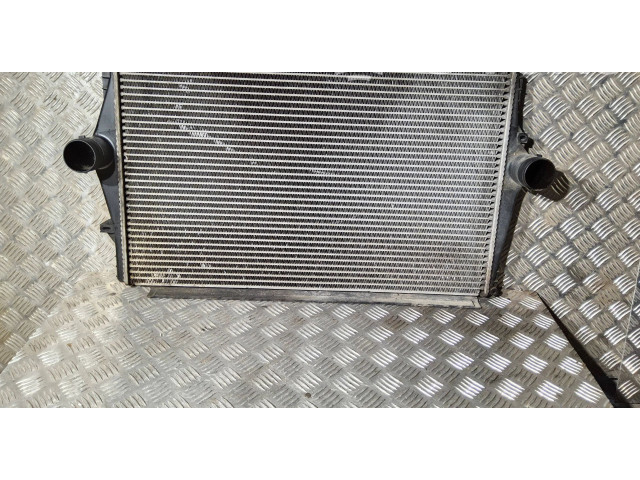 Интеркулер 8649471A, 01010531 Volvo S60