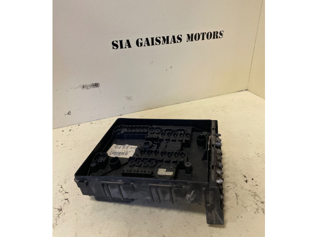 Блок предохранителей 1K0937125A, 1K0937125   Volkswagen Jetta V    