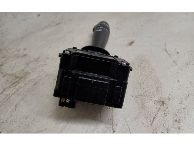 Ручка стеклоочистителей 8201168008 Dacia Duster