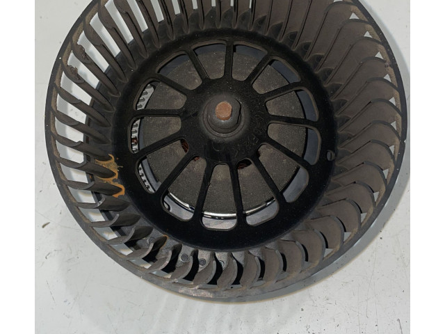 Вентилятор печки       Volvo C30