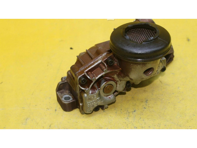 Čerpadlo oleje 077115105J Audi A8 S8 D3 4E