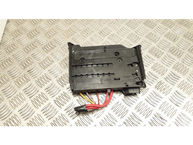   Pojistková skříňka 1802319041   Ford Focus 2014