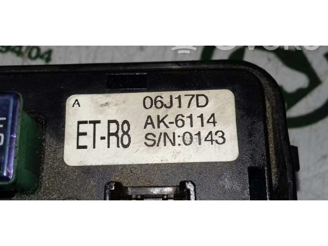 Блок предохранителей 06J17D, AK6114   SsangYong Actyon    