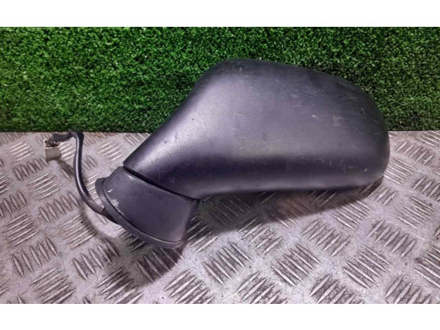 Зеркало электрическое Mitsubishi Carisma 2000 - 2004 года