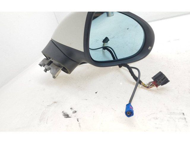 Zpětné zrcátko  Volkswagen Touareg II 2011  A2125402  