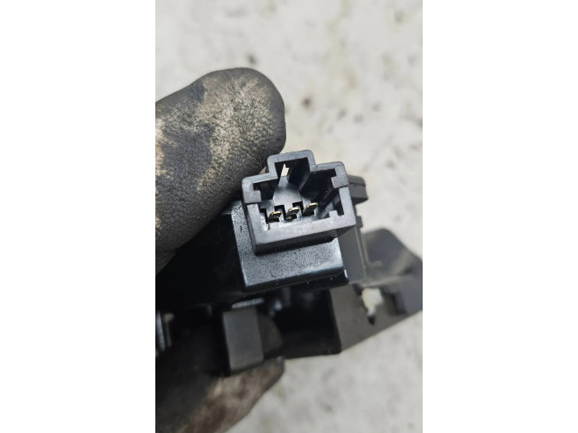 Замок багажника     Honda Accord 2003-2007 года