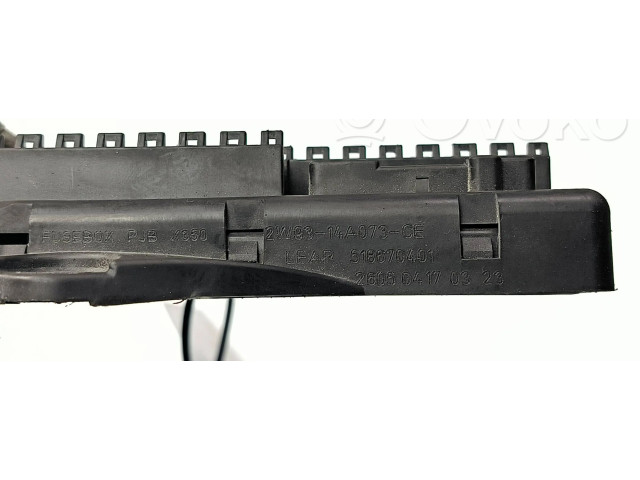 Блок предохранителей 2W93-14A073-CE Jaguar XJ X350