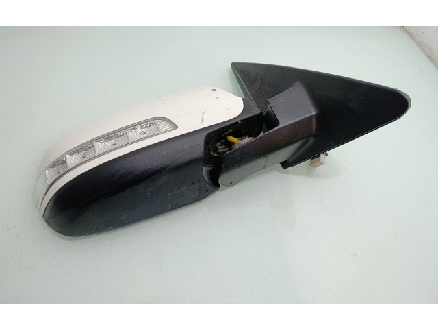 Зеркало электрическое KIA Sorento 2010 - 2014 года