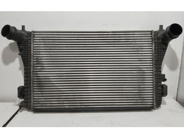 Интеркулер 1K0145803L Skoda Octavia Mk2 (1Z)