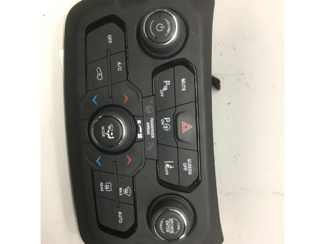 Блок управления климат-контролем    Jeep Renegade